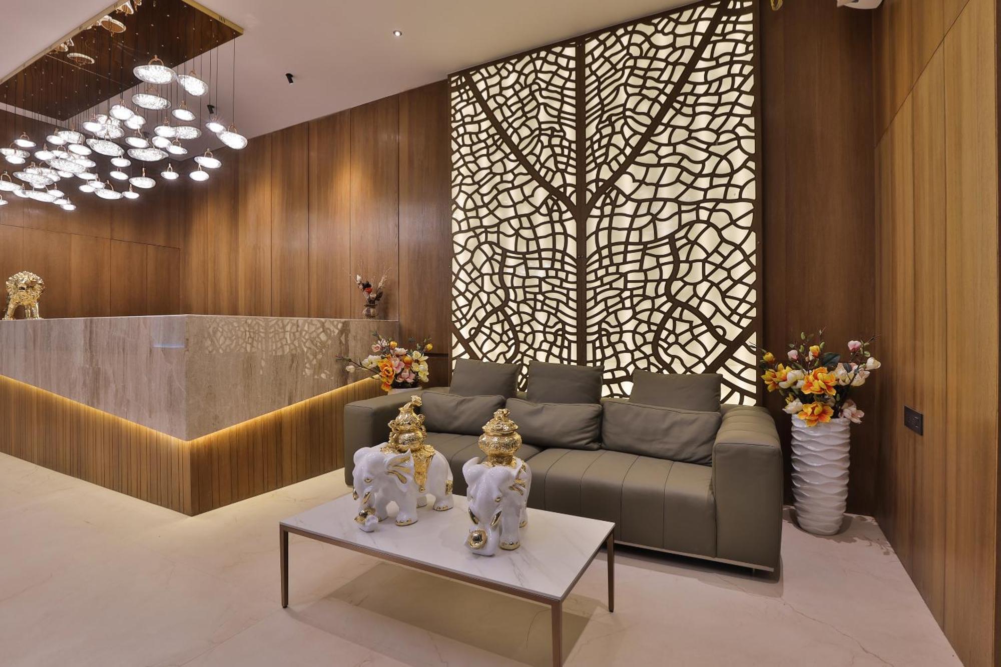 Hotel Elements 수라트 외부 사진