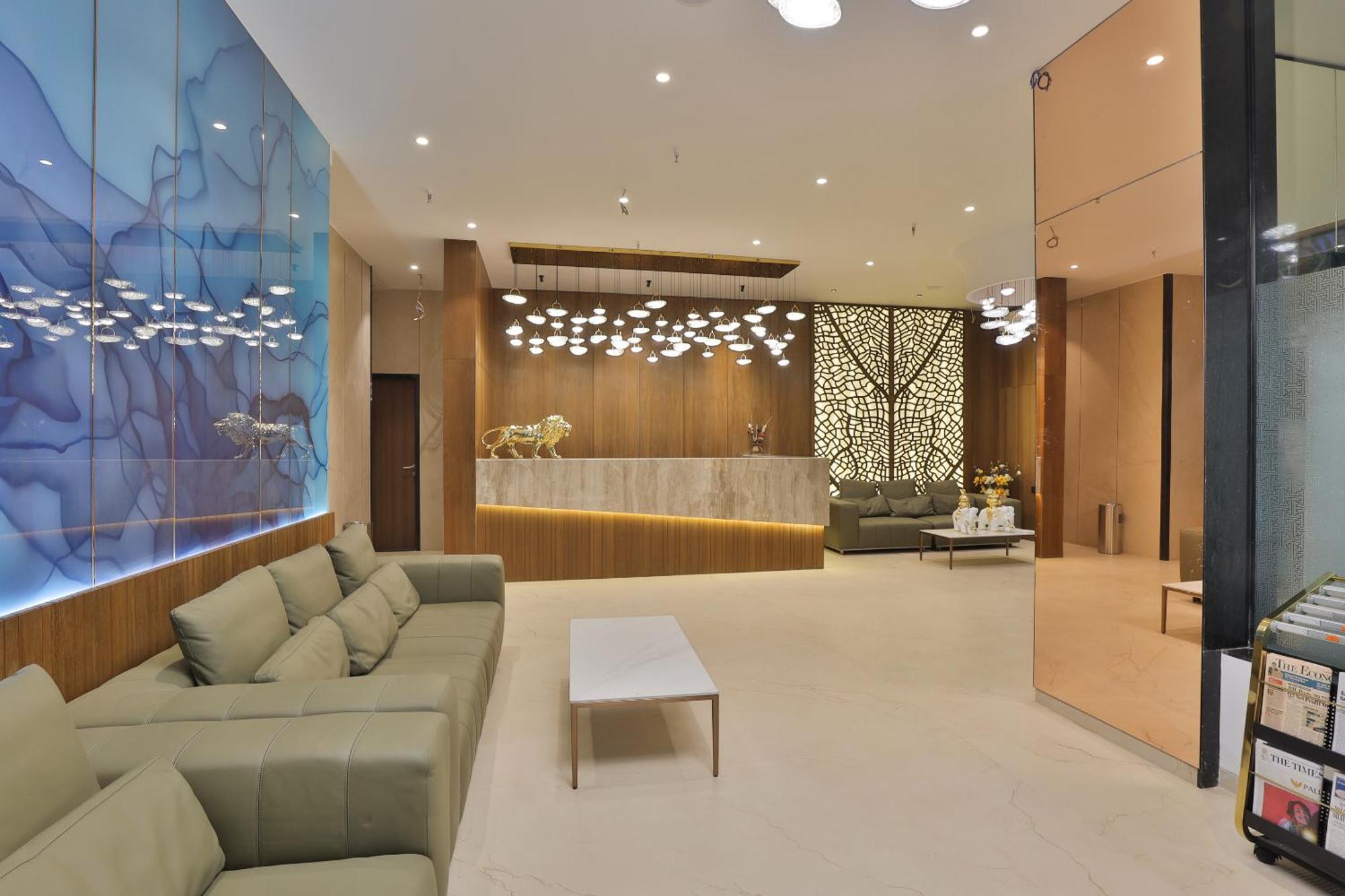 Hotel Elements 수라트 외부 사진